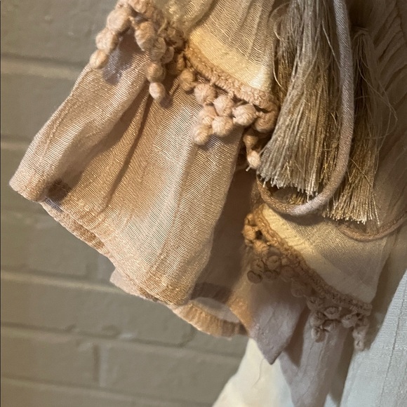 Umgee Cream and Tan Dress size medium - Picture 7 of 7